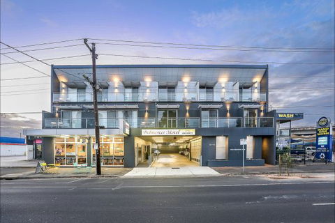 Belmercer Motel - Mackay Tourism 0