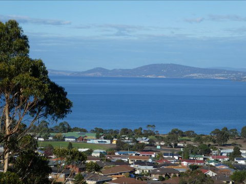 Charbella's On Norma - Mackay Tourism 0