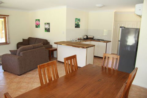 Coranda Lodge B And B - Mackay Tourism 8