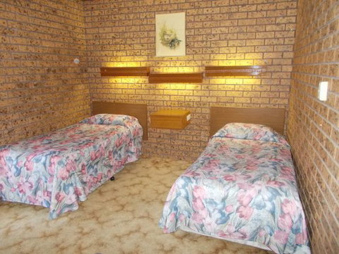 Corowa Gateway Motel - Mackay Tourism 4