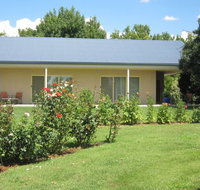 Cottonwoods Accommodation - Mackay Tourism
