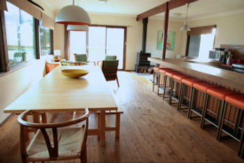 SALT Beach House At Currarong - Mackay Tourism 0