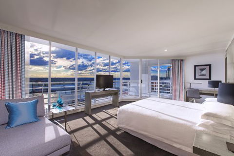Hyatt Regency Sydney - Mackay Tourism 6