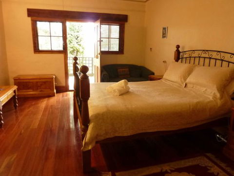Kaesler Cottages - Mackay Tourism 1