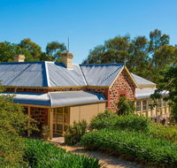 Red Gum Retreat - Mackay Tourism