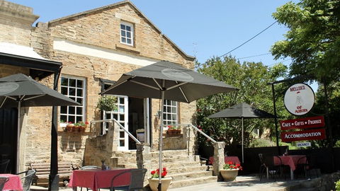 Mellers Of Auburn Cafe And Accommodation - Mackay Tourism 0