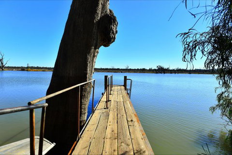Mundic Waterfront Cottages - Mackay Tourism 3