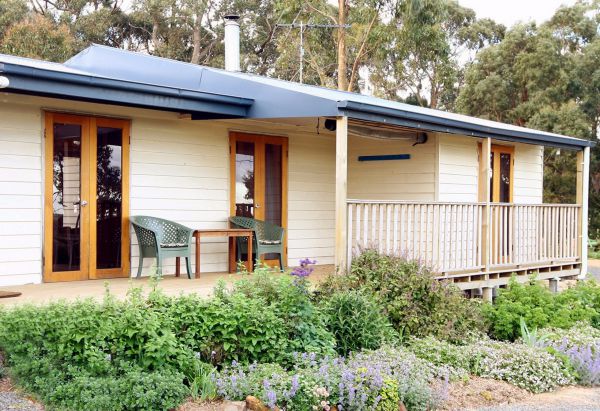 Gordon ACT Mackay Tourism