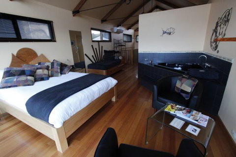 Ocean Inlet - Mackay Tourism 2