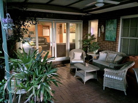 Palm Haven Bed And Breakfast - Mackay Tourism 0
