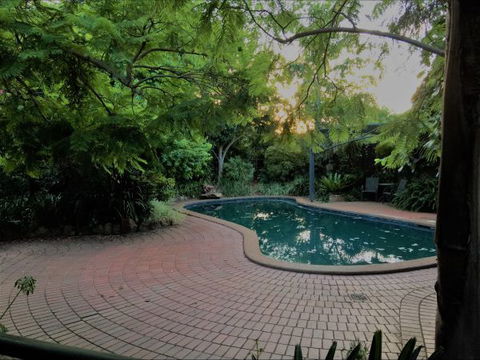 Palm Haven Bed And Breakfast - Mackay Tourism 2