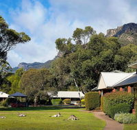 Pinnacle Holiday Lodge - Mackay Tourism