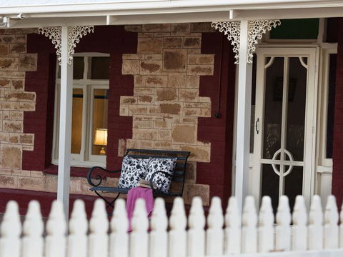 Rilli Retreat - Mackay Tourism 1