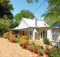 Sefton Cottage - Mackay Tourism
