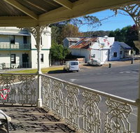 Tallarook Hotel - Mackay Tourism