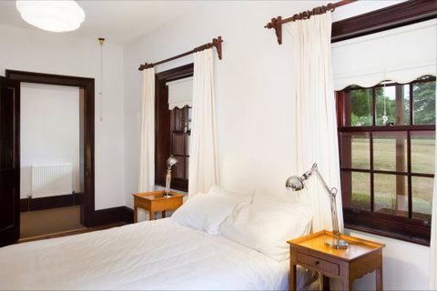 Vine Lodge Heritage Getaway - Mackay Tourism 4