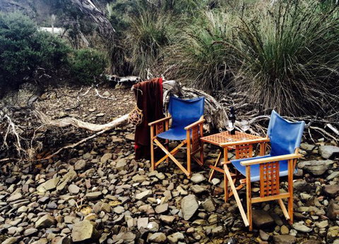 Wingtons Glamping Clarence Point - Mackay Tourism 1