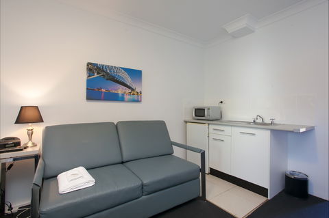 Central Railway Hotel - Mackay Tourism 4