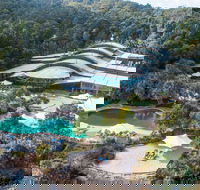 Kingfisher Bay Resort - Mackay Tourism