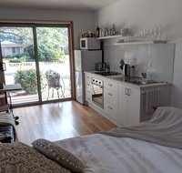 Lake's Folly Studio - Mackay Tourism