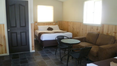 Lithgow Tourist And Van Park - Mackay Tourism 0