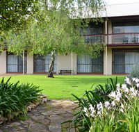 Coonawarra Motor Lodge - Mackay Tourism