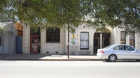 Jamestown Motel Terraces - Mackay Tourism 0