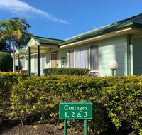 Obadiah Country Cottages - Mackay Tourism