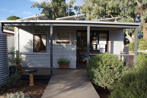 Quorn Caravan Park - Mackay Tourism 0