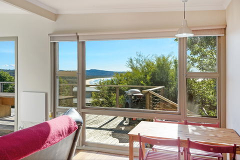 The Love Shack: Pambula Beach - Mackay Tourism 4