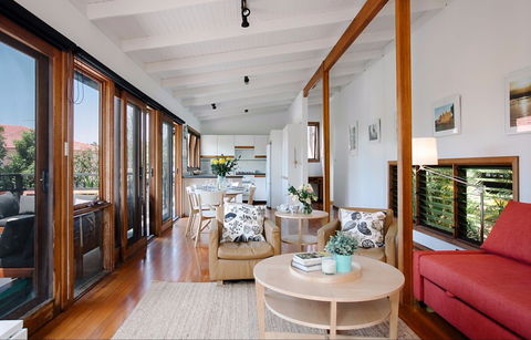 The Loft House At Coalcliff - Mackay Tourism 8