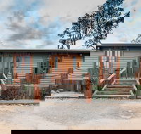 Uniquely Pambula - Pet Friendly Holiday Accomodation - Mackay Tourism