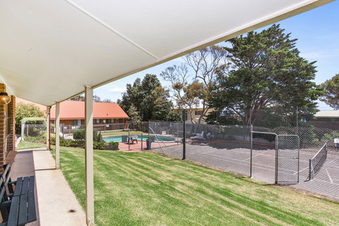 Unit 3, 5-/ Surf Avenue, Carrickalinga - Mackay Tourism 5