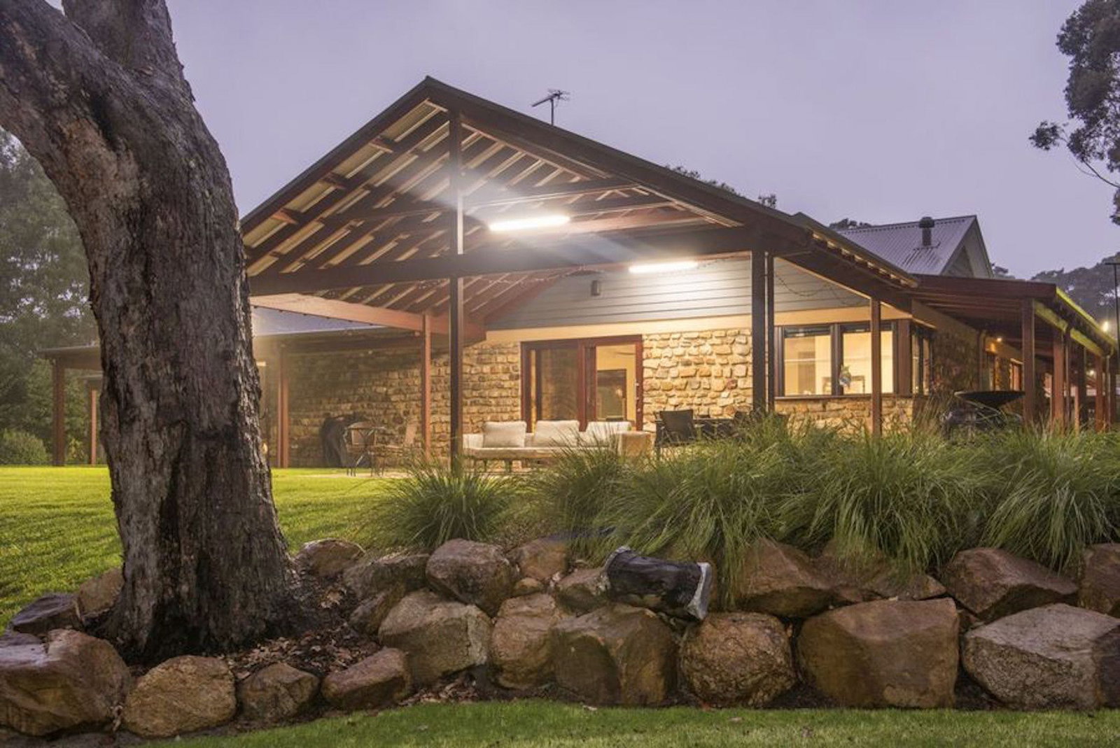 Willetton WA Mackay Tourism