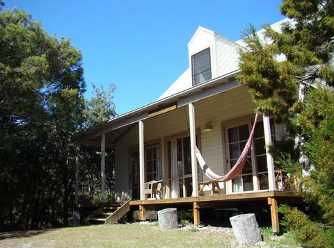Wallum Cottages - Mackay Tourism 0