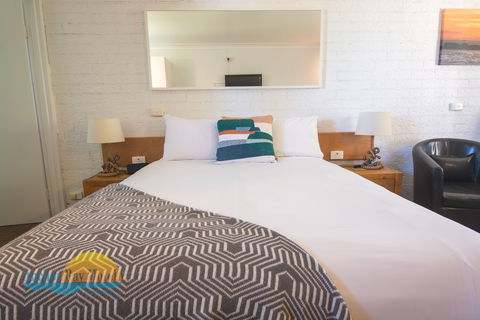 Anchor Bay Motel - Mackay Tourism 3