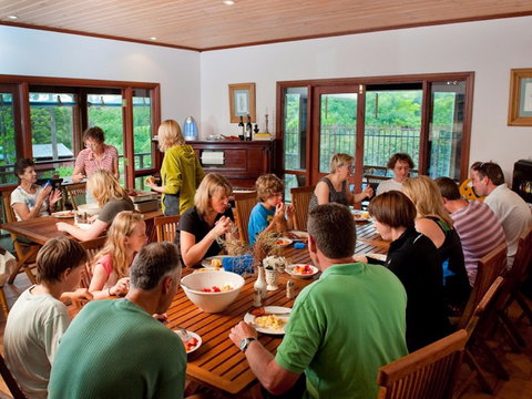 Bilpin Country Lodge - Mackay Tourism 1