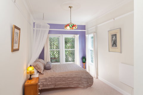 Blue Peace: Blue Mountains Home - Mackay Tourism 5