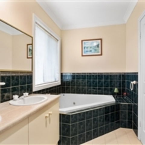 Century 21 SouthCoast: Hayman - Mackay Tourism 7