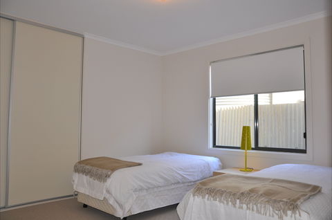 Century 21 SouthCoast: Bayside Aldinga Beach - Mackay Tourism 5