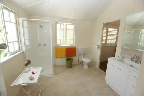 Daggoombah Holiday House - Mackay Tourism 3