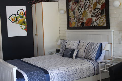 Esk Wivenhoe Motor Inn - Mackay Tourism 2