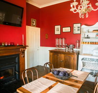 Glencoe Country Bed and Breakfast - Mackay Tourism