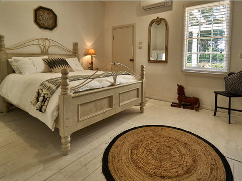 Glenellyn House - Servants Quarters - Mackay Tourism 4