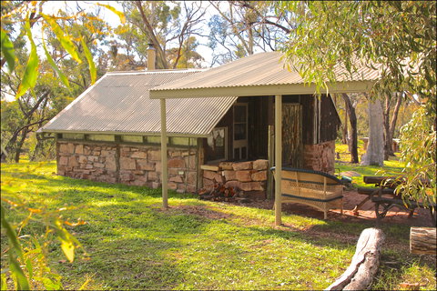 Kookaburra Creek Retreat - Mackay Tourism 2