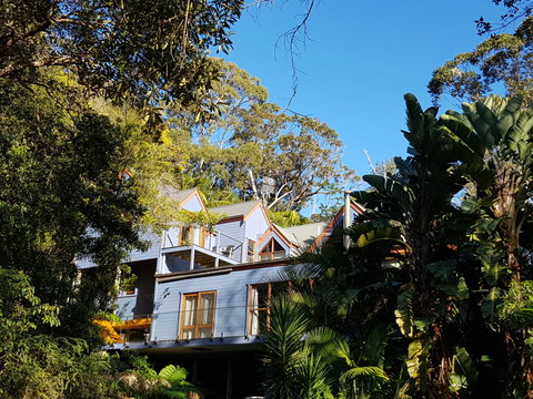 Ocean Blue B And B - Mackay Tourism 1