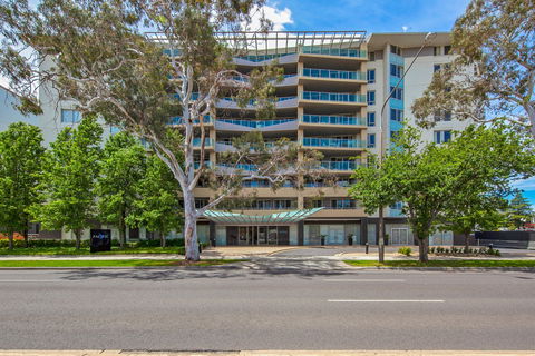 Pacific Suites Canberra - Mackay Tourism 1
