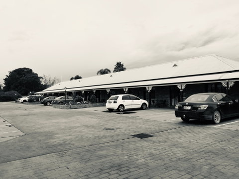 Philadelphia Motor Inn - Mackay Tourism 1