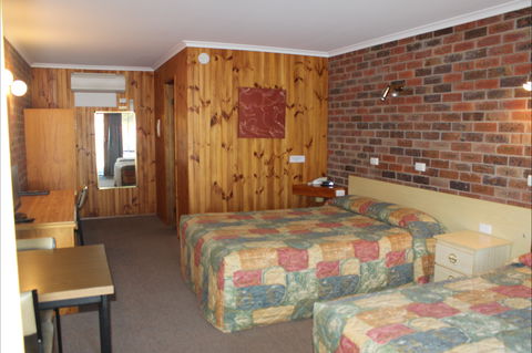 Riverland Motel Barham - Mackay Tourism 2
