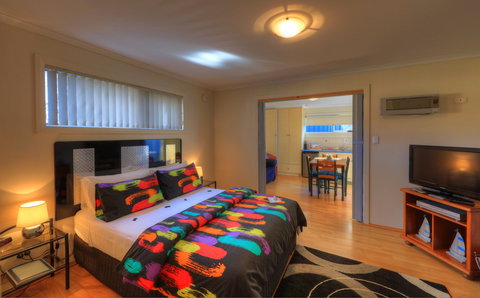 Sails On Port Sorell Boutique Apartments - Mackay Tourism 6